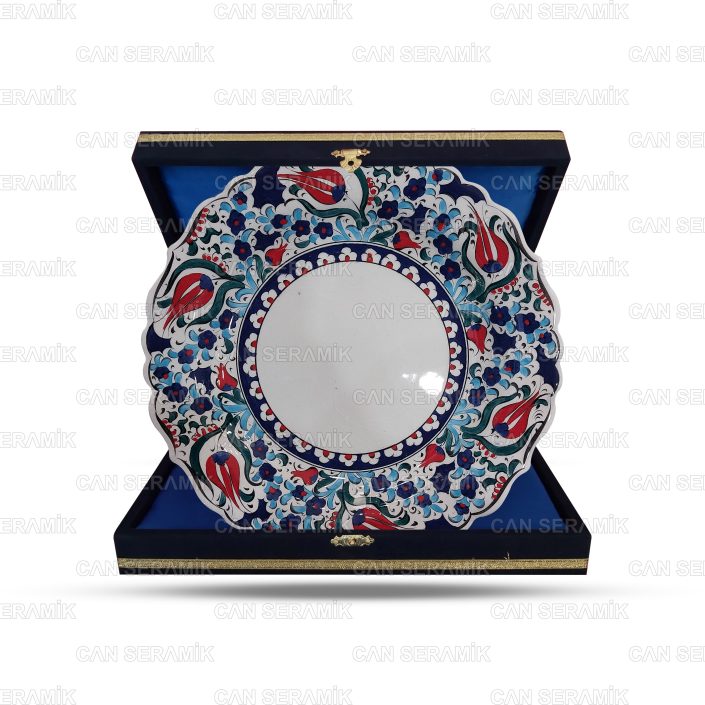 Plaket Çini Tabak Modelleri Logo Baskılı Çini Tabak Çeşitleri El Yapımı Promosyon Çini Tabak Fiyatları El İşlemesi Seramik Plaket Tabak Örnekleri