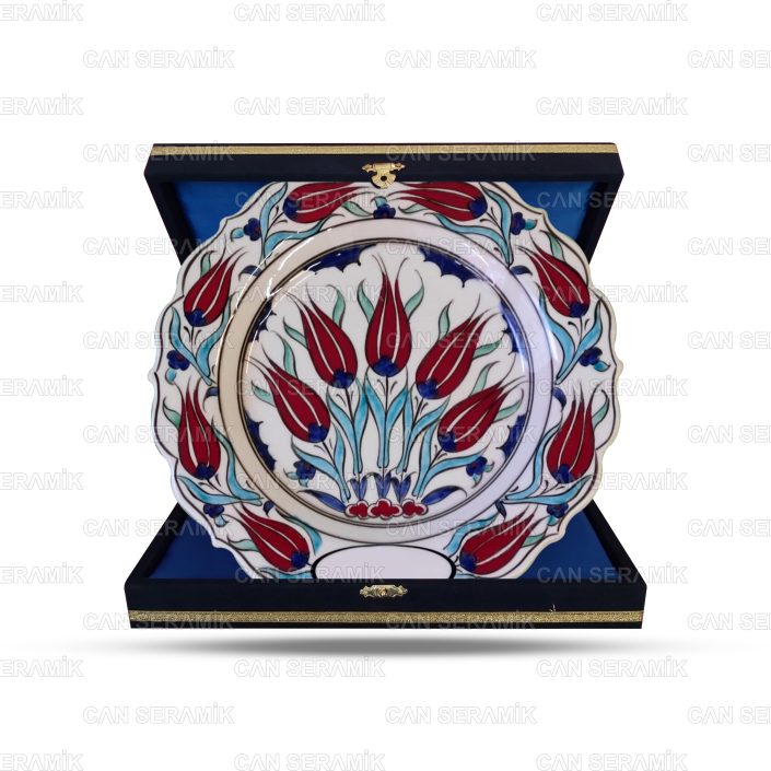 Plaket Çini Tabak Modelleri Logo Baskılı Çini Tabak Çeşitleri El Yapımı Promosyon Çini Tabak Fiyatları El İşlemesi Seramik Plaket Tabak Örnekleri